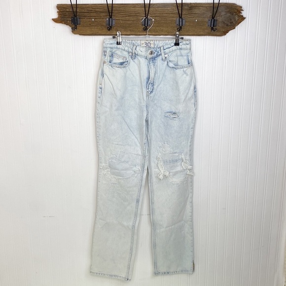 We the Free Jeans Mom Jeans Light Wash Bleached Distressed Patched - Picture 1 of 8
